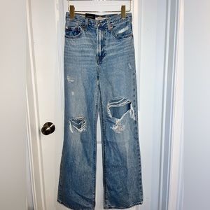 Levi’s Ribcage Wide Leg Women’s Jean